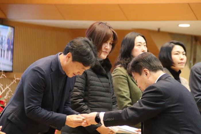 233a59154ddc048c98ebbc9ff698c3a0_1737869